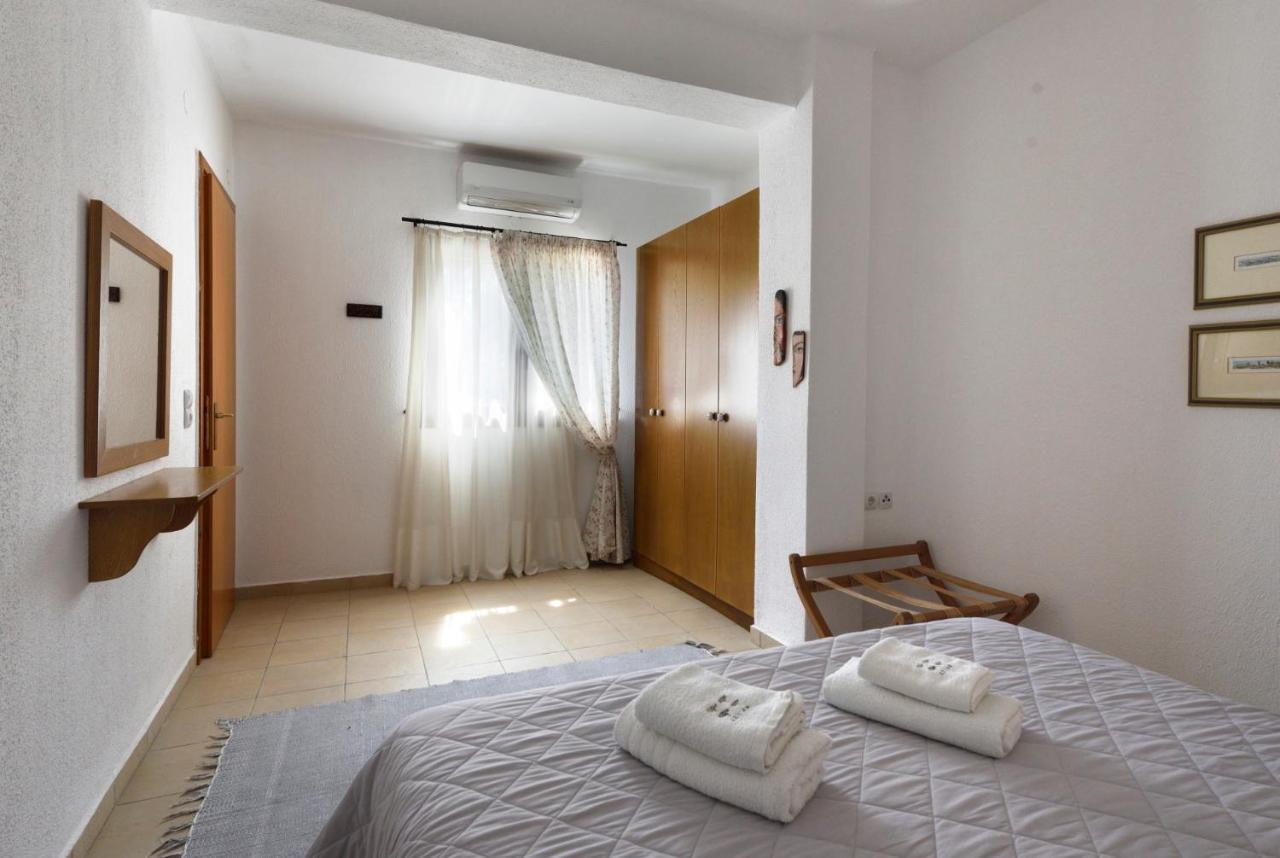 4elies Apartment
